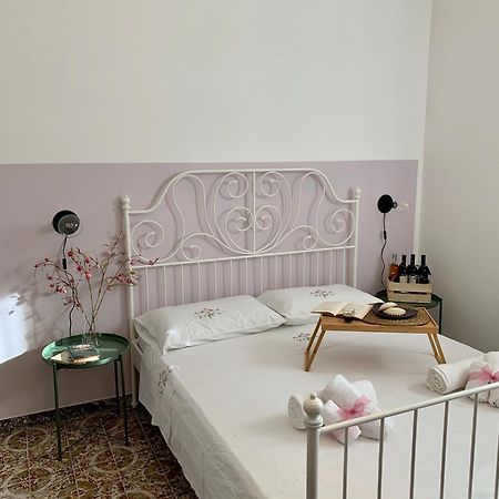 Talia B & B Agira Buitenkant foto